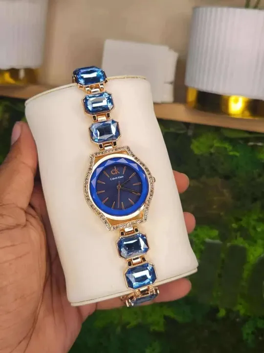 Stylish%20&%20Fashionable%20%20Elegant%20Rhombus%20Mirror%20Original%20Quartz%20Ladies%20Watch%20-%20Image%206