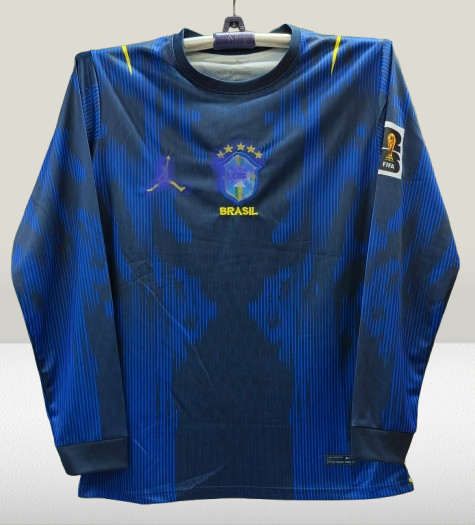 Brazil%20full%20sleeve%20Jersey%20For%20Qatar%20World%20cup%202022/%20jersey%20520%20-%20Image%202