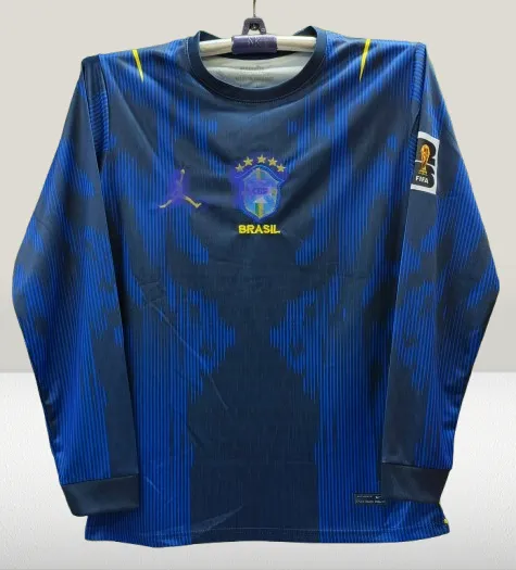 Brazil%20full%20sleeve%20Jersey%20For%20Qatar%20World%20cup%202022/%20jersey%20520%20-%20Image%202