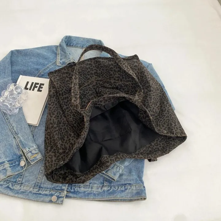 Leopard%20Casual%20Totes%20For%20Women%20Large%20Capacity%20Fashion%20Shoulder%20Bags%20Soft%20Cloth%20Big%20Leisure%20Or%20Travel%20Bags%20Korea%20Lazy%20breeze%20Bags%20-%20Image%205