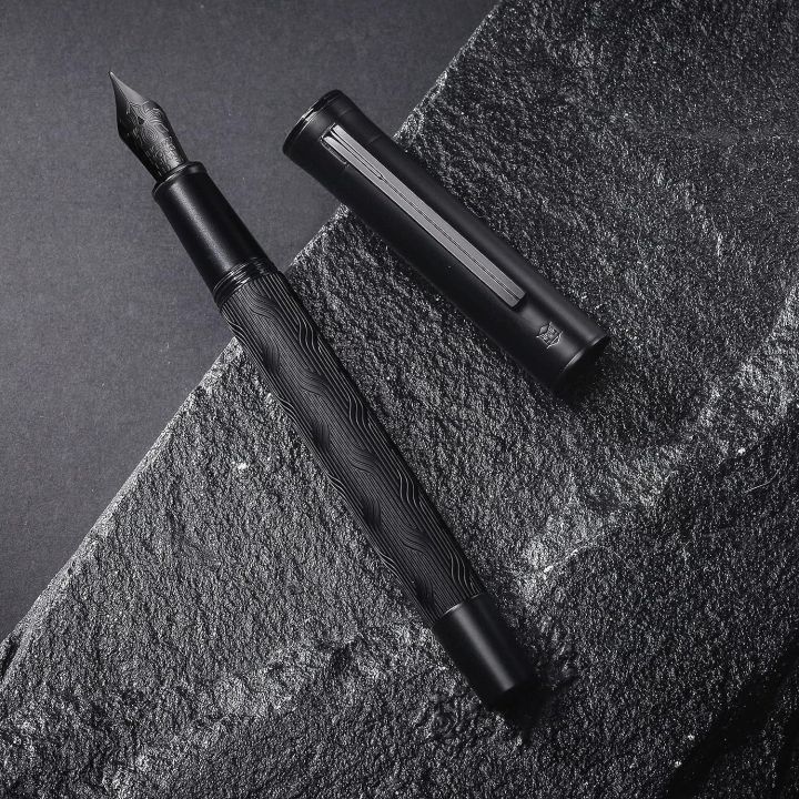 HongDian%201860%20Max%20Metal%20Matte%20Black%20Forest%20Metal%20Matte%20Fountain%20Pen%20-%20Image%205