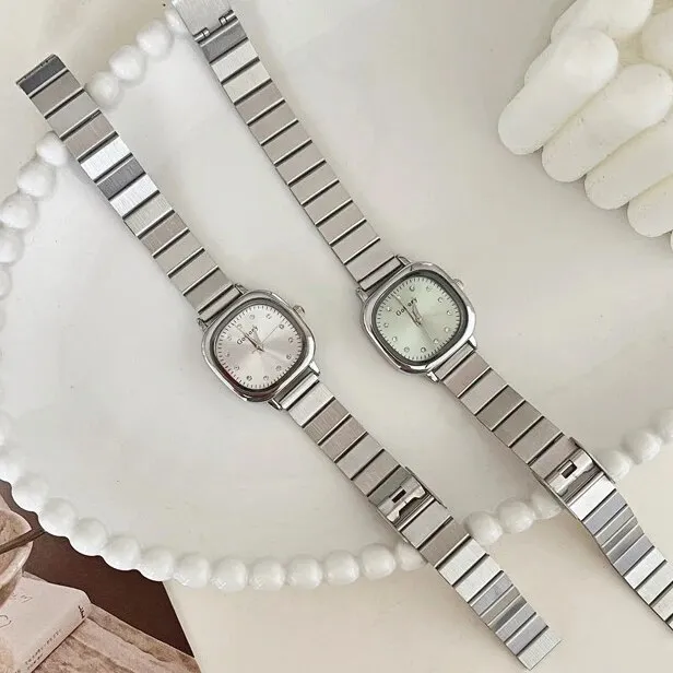 Women%20Small%20Square%20Quartz%20Watch%20Fashion%20Green%20Dial%20Stainless%20Steel%20Strap%20Wristwatch%20-%20Image%206