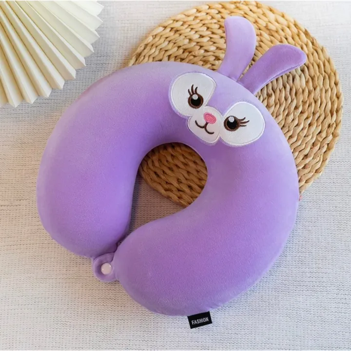Comfortable%20Travel%20Neck%20Pillow%20for%20Car%20&%20Plane,%20Soft%20Fabric,%20Cartoon%20Character%20Design,%20Ideal%20for%20Long%20Trips%20and%20Home%20Decor%20-%20Image%207