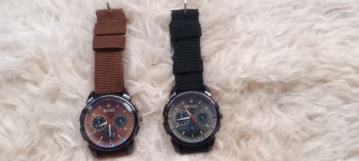 Current 8 Man leather analog watch for men