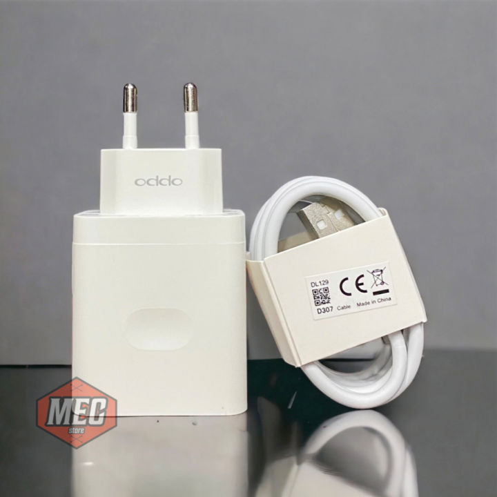 Oppo%20Super%20VOOC%2045W%20for%20Fast%20Charging%20with%20TYPE%20C%20Cable%20-%20Image%203