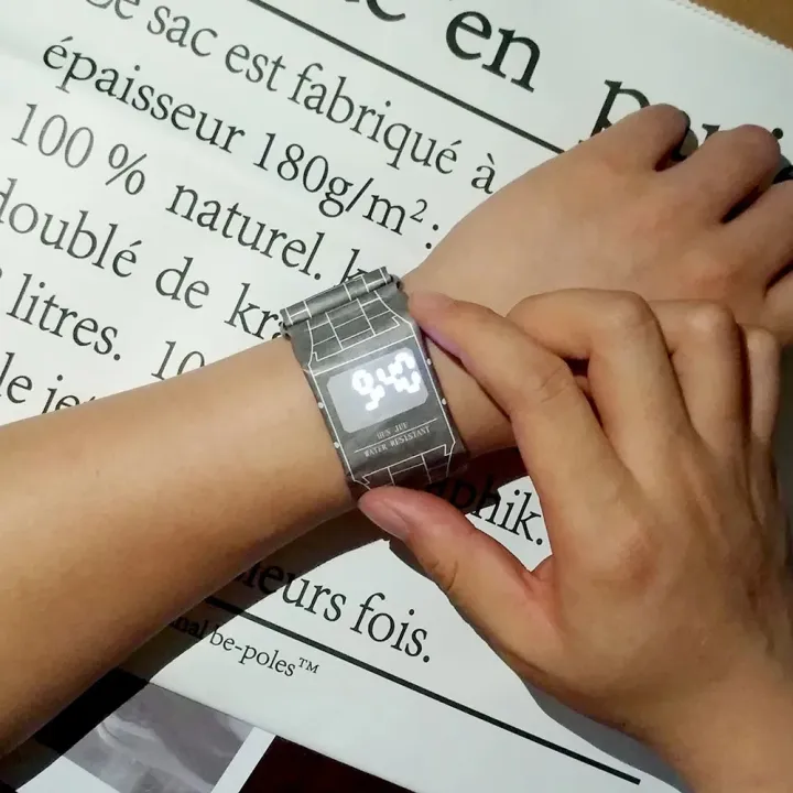 Fashion%20Creative%20Digital%20Watch%20Men's%20Watch%20Waterproof%20Paper%20Men's%20Electronic%20Men%20Clock%20-%20Image%203