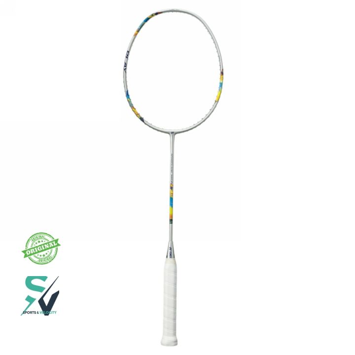 Yonex%20Original%20NANOFLARE%20700%20Play%20Badminton%20Racket%20-%20Hi-Flex%20Graphite,%20Lightweight%20-%20Image%205