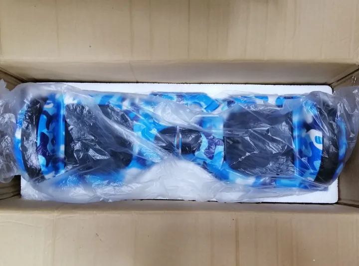 Hoverboard%20Self-Balancing%20Electric%20Scooter%20Featuring%20A%20Powerful%20Motor%20-%20Experience%20Ultimate%20Fun%20And%20Convenience%20-%20Image%203