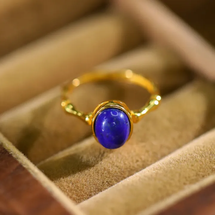 New%20Klein%20Blue%20Inlaid%20Cabochon%20Lapis%20Lazuli%20Caryophyllum%20Ring%20Women's%20Chinese%20Retro%20Style%20Luxury%20Design%20Jewelry%20-%20Image%202
