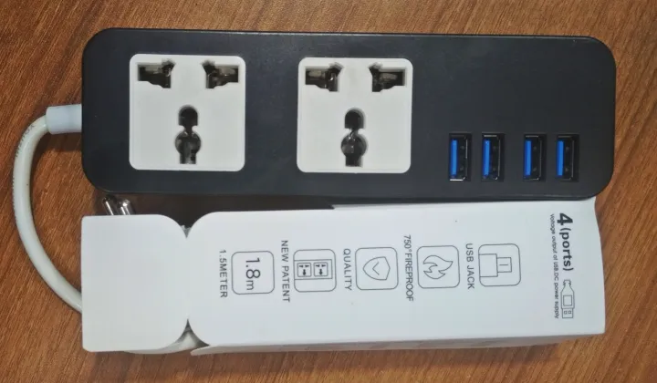Usb%20Multyplug%20With%204%20Usb%20Port%20(black%20color)%20-%20Image%202