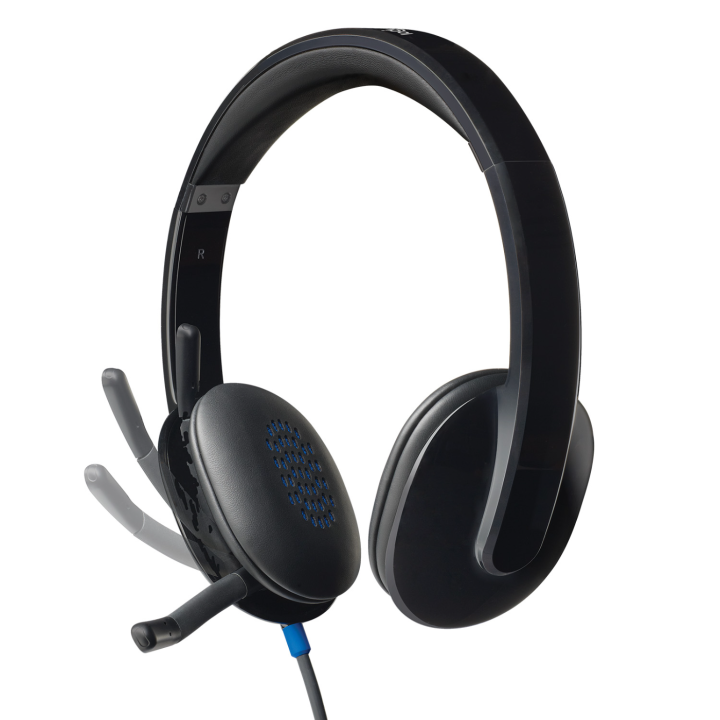 Logitech%20H540%20Wired%20Headset,%20Stereo%20Headphone%20with%20Noise-Cancelling%20Microphone,%20USB,%20On-Ear%20Controls,%20Mute%20Indicator%20Light,%20PC/Mac/Laptop%20-%20Black%20-%20Image%202