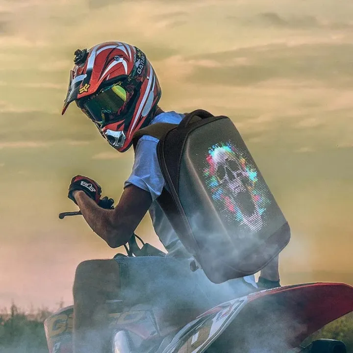 LED%20Advertising%20Backpack%20BLUETH%20Version%20Portable%20LED%20Backpack%20Magic%20Smart%20Walking%20Billboard%20APP%20Control%20Outdoor%20Led%20Display%20Bag%20-%20Image%205