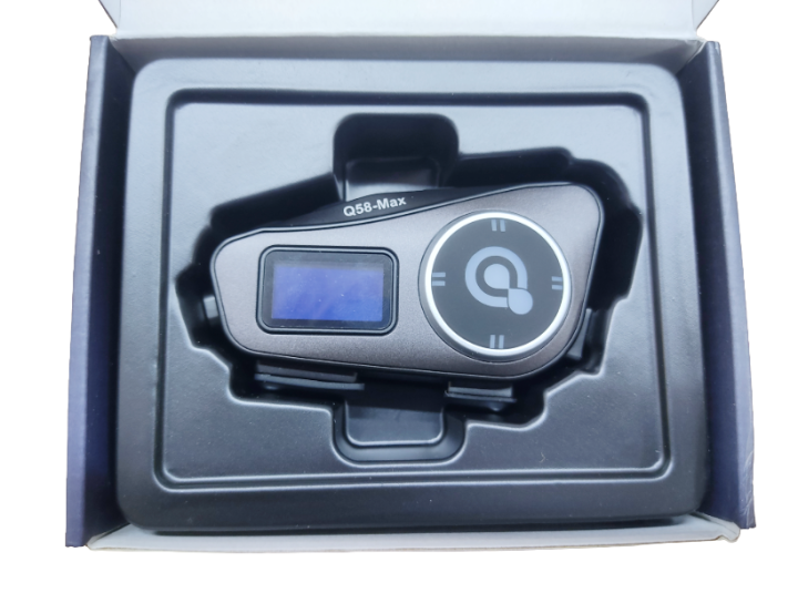 Q58%20Max%20Motorcycle%20Helmet%20Bluetooth%20Intercom%20%E2%80%93%20500m%20Range,%20IP65%20Waterproof,%20Dual-Core,%20LCD%20Display,%20Hands-Free%20Music%20&%20Call%20Support%20(Black,%201%20Set)%20-%20Image%202