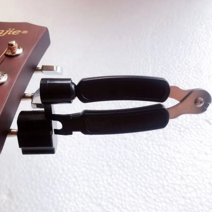 3in1%20Guitar%20string%20changer%20Multifunction%20Guitar%20winder%20string%20cutter%20Pin%20Puller%20-%20Image%207