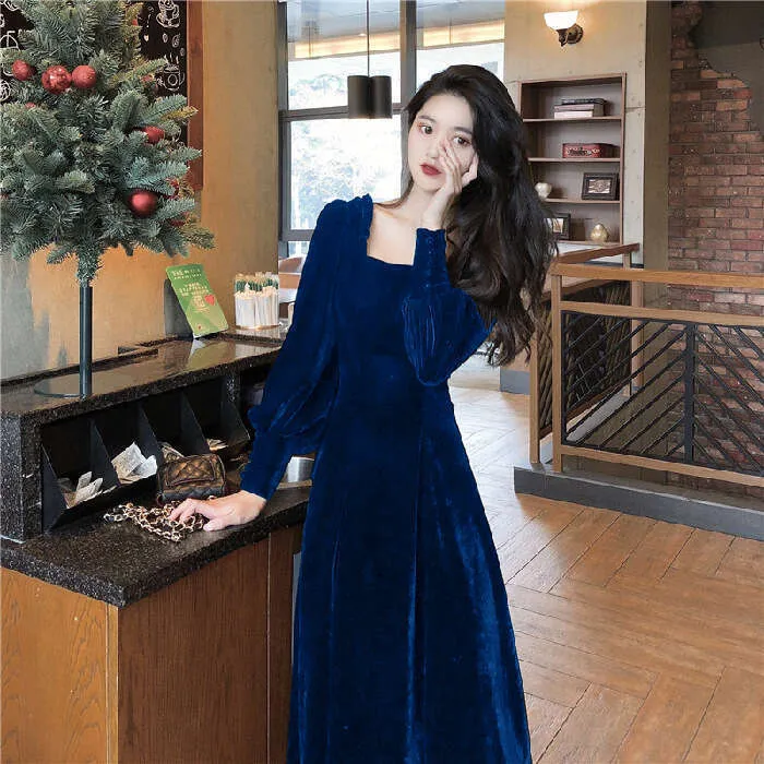 Square%20collar%20mid%20to%20length%20long%20sleeved%20velvet%20dress%20for%20women%20in%20autumn%20winter%20Korean%20version%20new%20slim%20fit%20and%20slimming%20design%20sense%20-%20Image%208