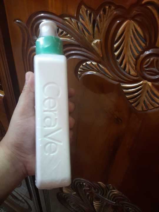 cerave%20foaming%20cleanser%20normal%20to%20oily%20skin%20(236ml)%20-%20Image%204