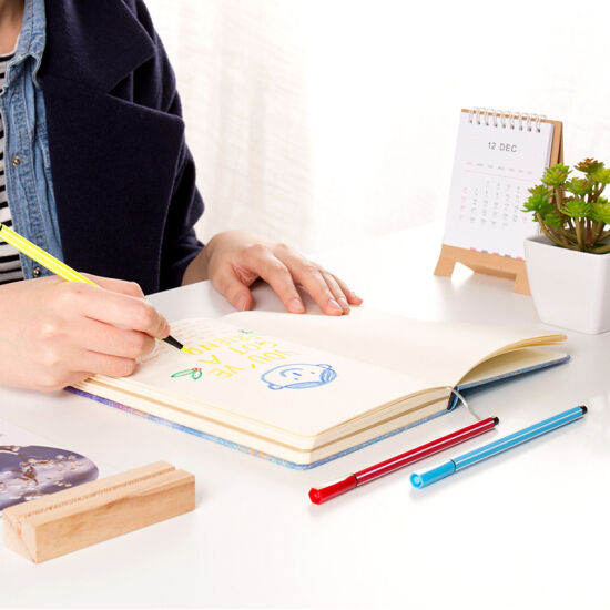 Deli%20Water%20Color%20Pen%2024pcs%20Box%20sl%20no:7067%20-%20Image%204