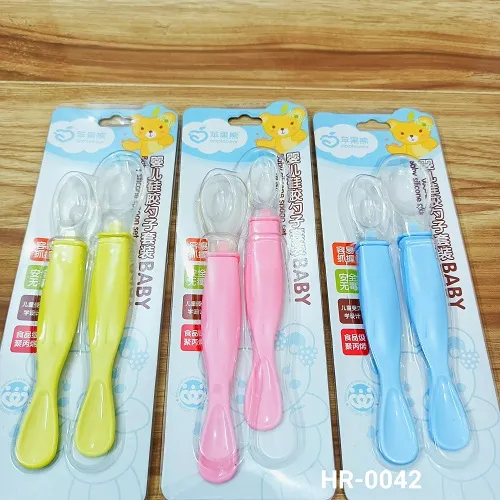 Applebear%202pcs%20Set%20Baby%20Feeding%20Spoon%20-%20Soft%20Silicone%20Spoon%202pcs%20Set%20-%20Multicolor%20Available%20-%20Image%203