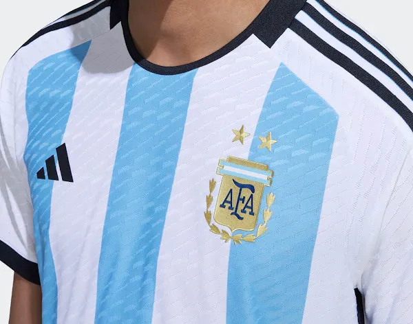 New%20Qatar%20Football%20%20World%20Cup%202022%20Argentina%20Team%20Home%20Official%20Jersey%20%20Player%20Eddition%20Half%20sleeve%20-%20Image%204
