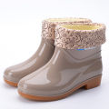 Low-top fashion short length women's rain boots velvet warm thickened silicone water shoes anti-slip labor protection rain boots wholesale. 