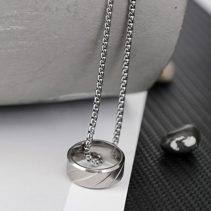 Classic%20Circle%20Ring%20Pendant%20Necklace-%20Men%20Stainless%20Steel%20%20Color%20Round%20Rings%20Cuban%20Chain%20Necklace%20-Men%20Jewelry%20Gift%20-%20Image%205