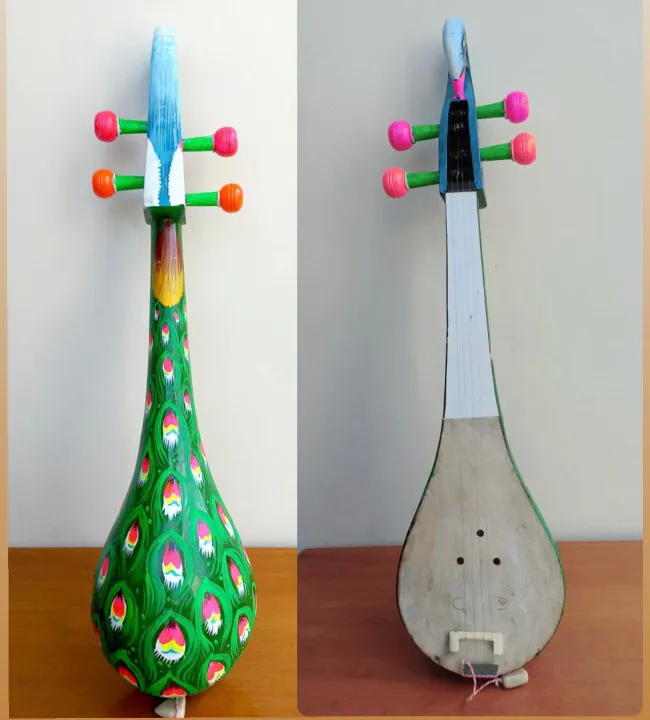 Ink%20Hand%20Painted%20''Dutara'',%20Musical%20Instrument%20-%20Image%202