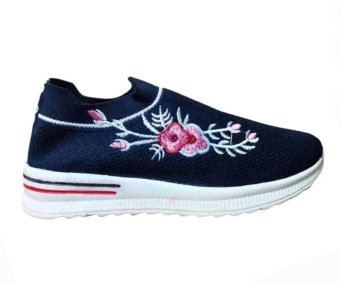 Winter%20Stylish%20Comfortable%20Shoes%20Women%20-%20Image%202