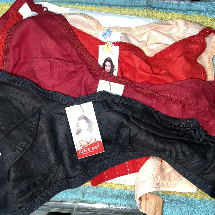 4%20piece%20set%C2%A0%20Boil%20Fabrics%20Cotton%20Bras%20-%20Comfortable%20Choices%20for%20Girls%20and%20Women%20-%20Stylish%20Undergarments%20for%20All-Day%20Comfort%20-%20Image%203