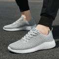 2022 summer new spot men's cross-border fly-woven mesh low-top sneakers for senior walking outdoor sneakers.