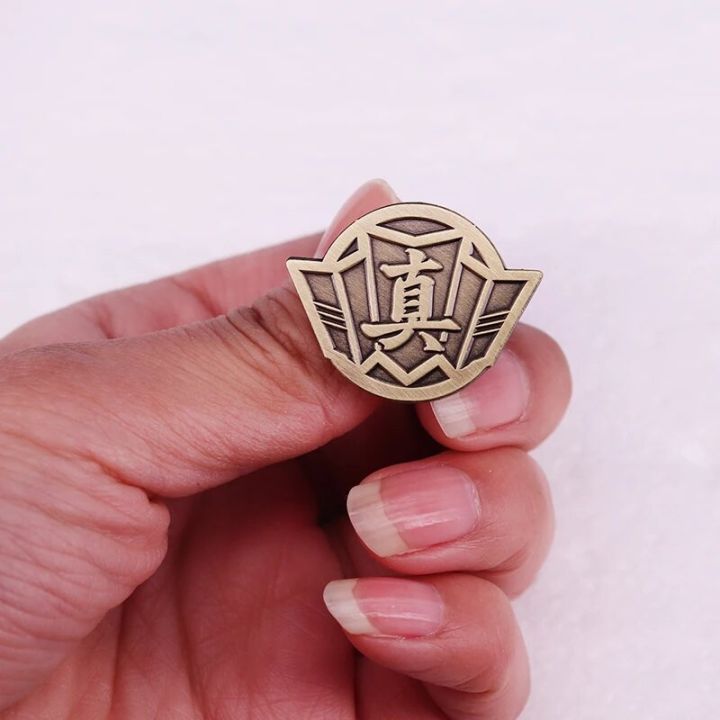 Tojo%20Clan%20Majima%20Family%20badge%20vintage%20brooch%20Japanese%20game%20Yakuza%20enamel%20pin%20jewelry%20-%20Image%203