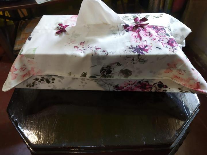 Decorative%20Tissue%20Box%20Cover%20-%20Image%203