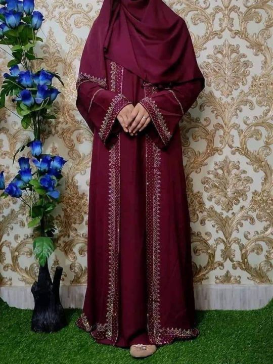 Mahua%20Borka:%20A%20New%20Stylish%20Irani%20Fashionable%20Burka%20Crafted%20from%20Dubai%20Cherry%20Fabrics%20-%20Image%202