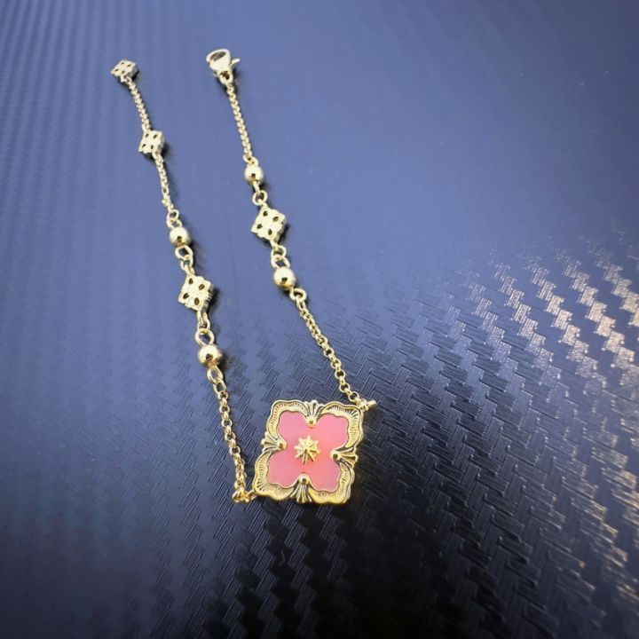 Buccellati%20V%20Gold%20Clover%20Bracelet%20Women's%20European%20and%20American%20Court%20Style%20Plated%2018K%20Rose%20Gold%20High%20Version%20Factory%20Wholesale%20-%20Image%206