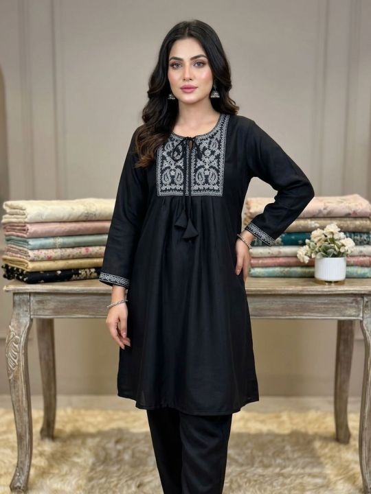 Life%20Fashion%20Mall%20Viral%20Hit%20Collection%20Readymade%20Two%20Piece%20Embroidery%20Work%20Womens%20Stylish%20Dress%20-%20Image%203
