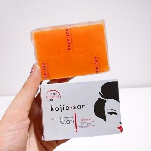 Kojie%20San%20Skin%20%20Lightening%20Soap%20Best%20Whitening%20Soap-%20Philippine%20-%20Image%207