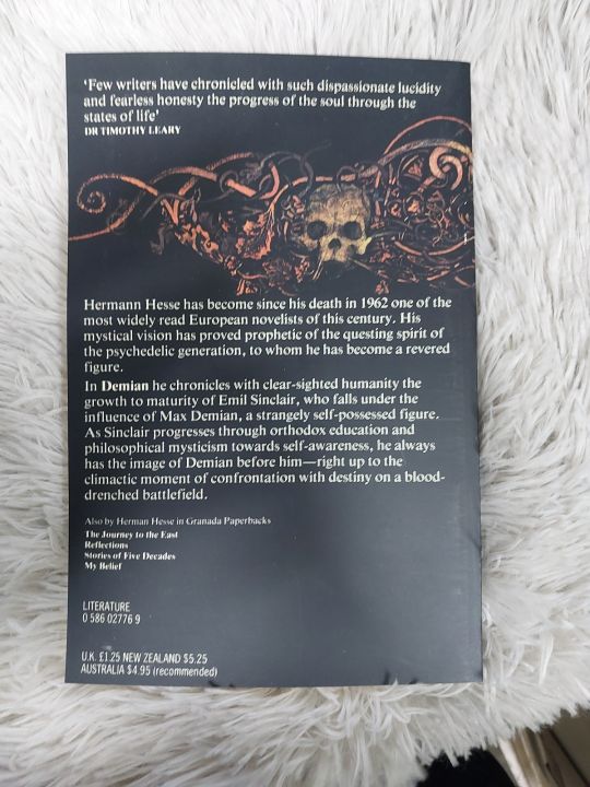 Demian%20by%20Herman%20Hesse%20-%20Premium%20Quality%20-%20Paperback%20-%20Image%204