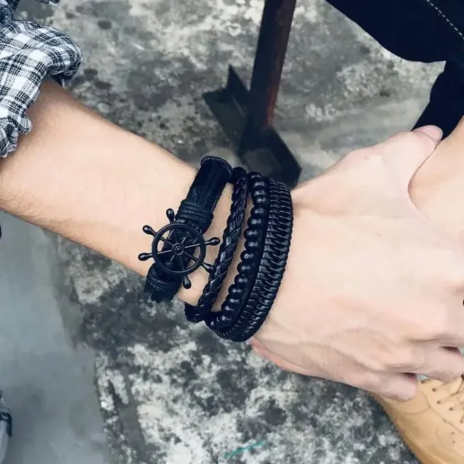Fashionable%20Trendy%204%20Pcs/%20Set%20Multilayer%20Leather%20Bracelet%20for%20Men%20Simple%20Stylish%20-%20Vintage%20Wooden%20Leather%20Rope%204%20Pcs/set%20Adjustable%20Bracelet%20for%20Men%20New%20Collection/%20Couple%20Bracelet%20for%20Boys%20-%20Image%209