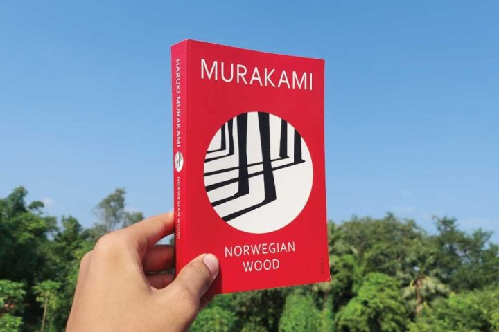 Norwegian%20Wood%20by%20Haruki%20Murakami%20-%20Premium%20-%20Paperback%20-%20Image%202