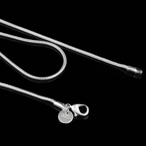 Women's%20Simple%20Design%20925%20Sterling%20Silver%202mm%20Snake%20Chain%20Lobster%20Clasp%20Necklace%20-%20Image%203