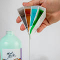 Mont Marte Spilt Pouring Cup.