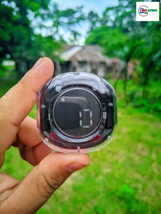 Ultrapod%20Pro%20True%20Wireless%20Earbuds%20with%20Display%20Transparent%20Design,%20Bluetooth%205.3%20Waterproof%20-%20Image%209