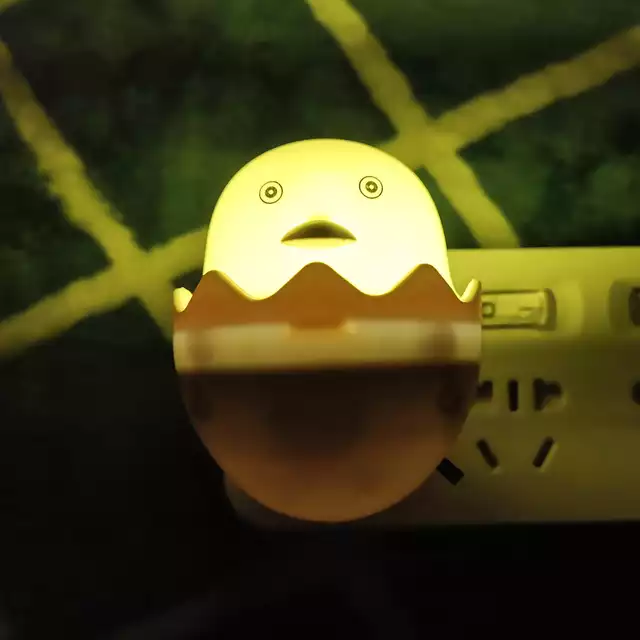 Yellow%20Duck%20With%20Egg%20Shape%20Led%20Night%20Light%20-%20Image%205