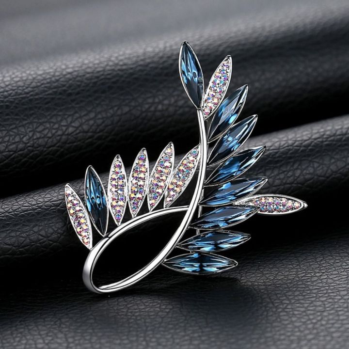 LKMART%20Unique%20Cute%20Festival%20Gifts%20Alloy%20Boys%20Vintage%20Women%20Brooch%20Banquet%20Clothes%20Pin%20Clothes%20Accessories%20Korean%20Style%20Badge%20-%20Image%207