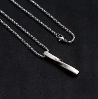 2021%20Fashion%20New%20Black%20Rectangle%20Pendant%20Necklace%20Men%20Trendy%20Simple%20Stainless%20Steel%20Chain%20Men%20Necklace%20Jewelry%20Gift%20-%20Image%205