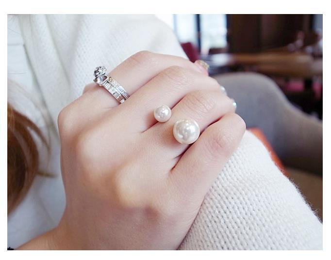 Indispensable%20-Korean%20Pearl%20Ring%20Female%20Fashion%20Opening%20Adjustable%20Size%20Wild%20Simple%20Personality%20Ring%20Jewelry-%20Innovative%20-%20Image%202