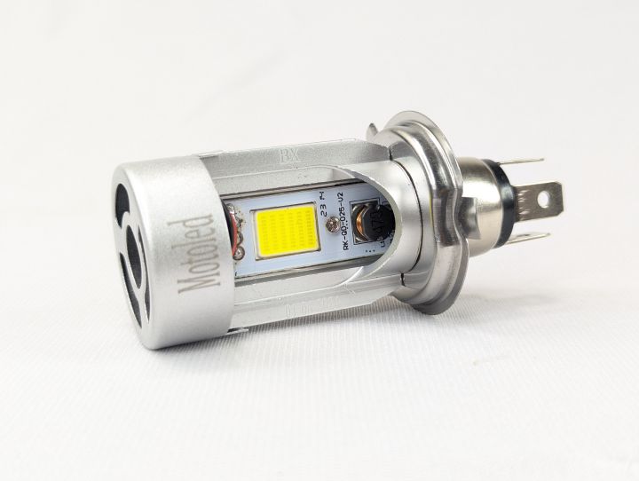 Motoled%20H4%20White%20&%20Yellow%20LED%20Headlight%20For%20Any%20Bike%20-%20Image%204