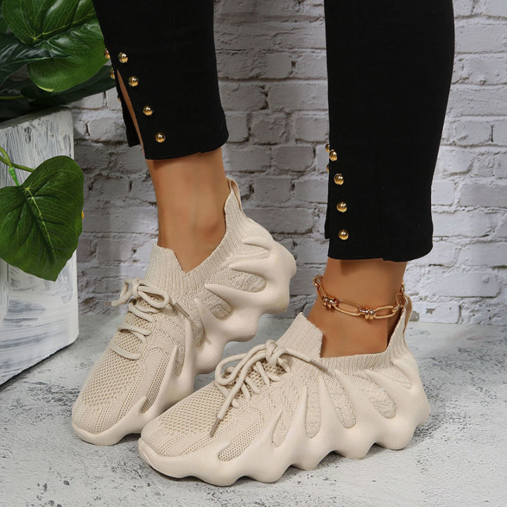 Popular%20Volcano%20Shoes%20Couple%20Octopus%20Flying%20Woven%20Pumps2023Spring%20and%20Summer%20All-Match%20Soft%20Bottom%20Breathable%20Sneakers%20-%20Image%204