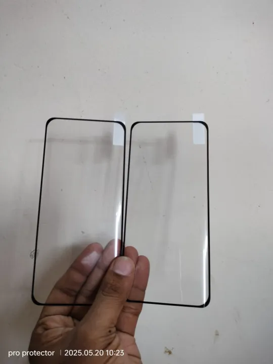 Moto%20EDGE%2060%20FUsion%20Full%20Tempered%20Glass%20Full%20Glue%20Mossily%20Premium%20Quality%20Ultra%20Clear%20Anti-scratch,%20Anti%20Oil%20Stains%20Screen%20Protector%20Edge%20To%20Edge%20Full%20Screen%20Coverage%20Glass%20Protector%20-%20Image%205