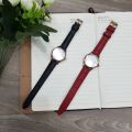 Source factory wholesale fashion Internet celebrity waterproof Korean version of the small fresh women's watch trend quartz watch. 