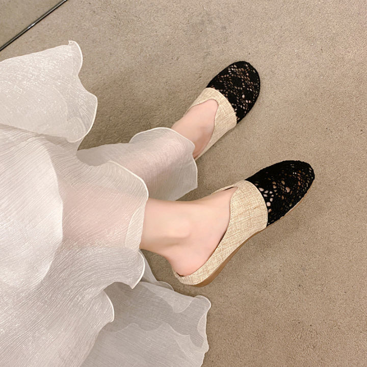 Retro%20Baotou%20Half%20Slippers%20Women's%20Summer%20Wear%202024%20New%20Hollow%20Lace%20Flat%20Bottom%20One%20Foot%20Slippery%20Linen%20Sandals%20-%20Image%204